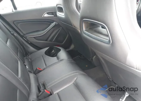 2018 Mercedes-Benz Cla 250 из США, поврежденный, VIN WDDSJ4EB6JN579951